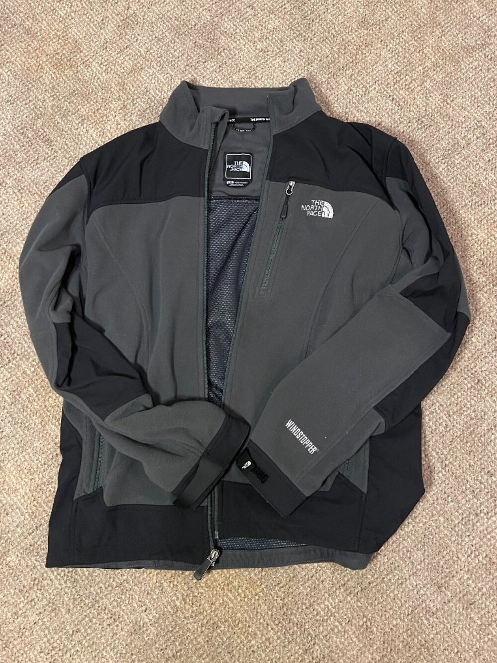 THE NORTH FACE Windstopper Hybrid Softshell Jacket Men's Size Large Black/Grey - Picture 2 of 8